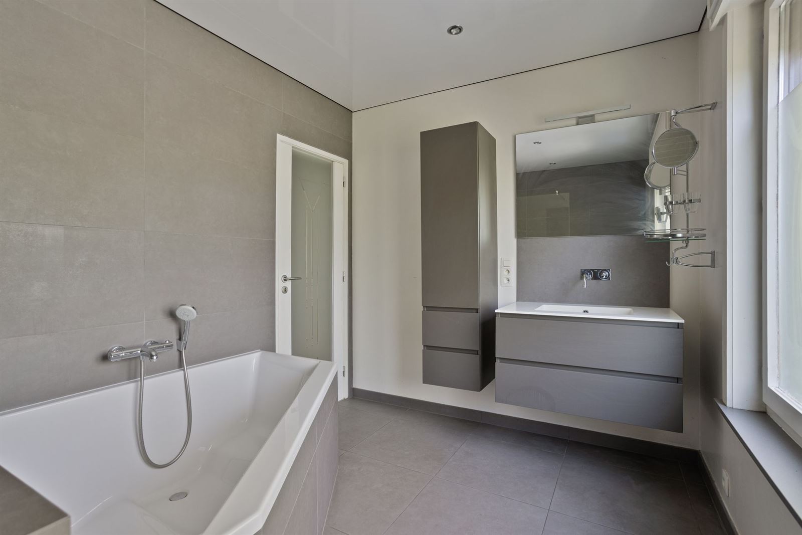 FOTO’S 13 : Woning te 1650 BEERSEL (België) - Prijs &euro;&nbsp;395.000