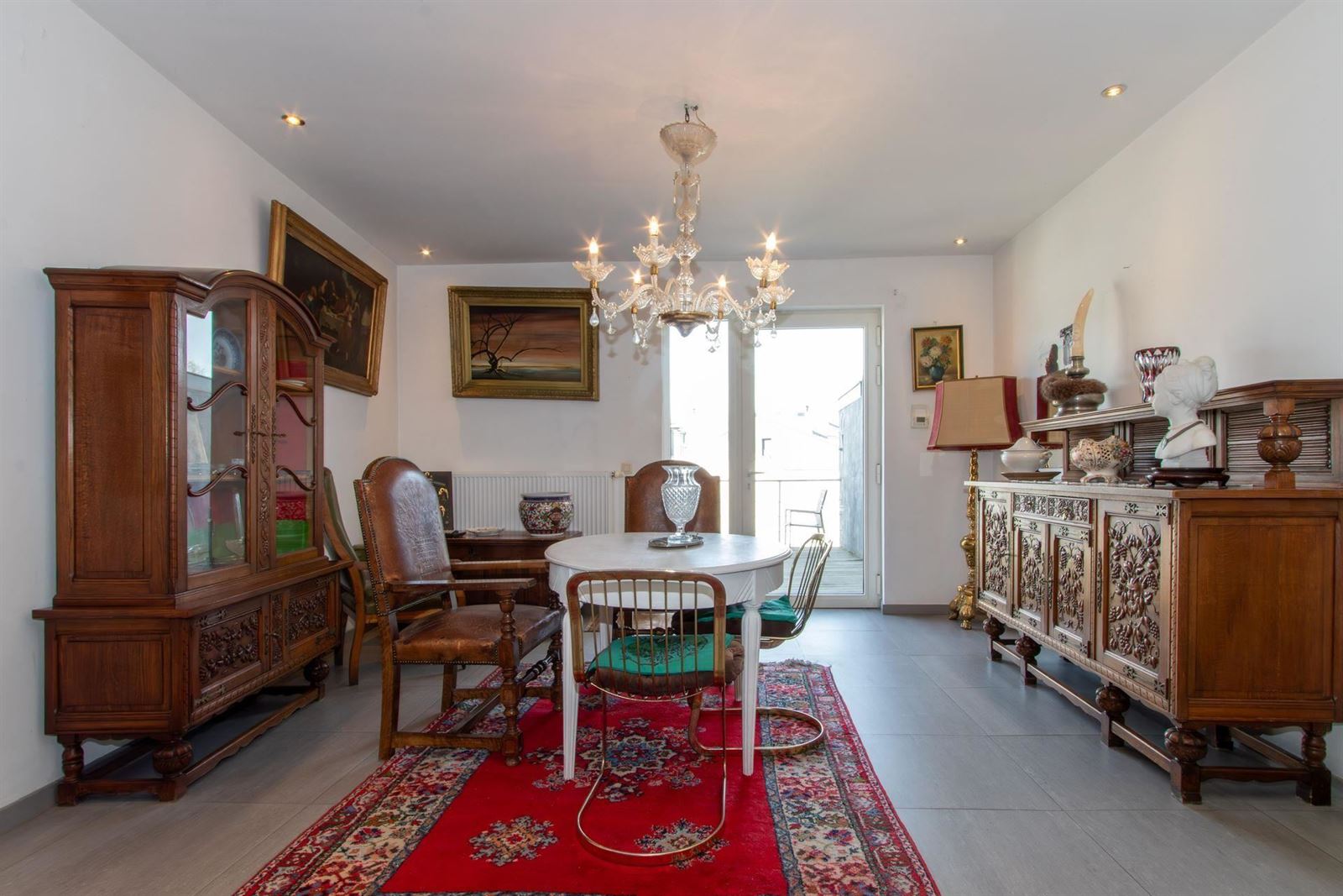 FOTO’S 9 : Duplex te 1500 HALLE (België) - Prijs &euro;&nbsp;1.025