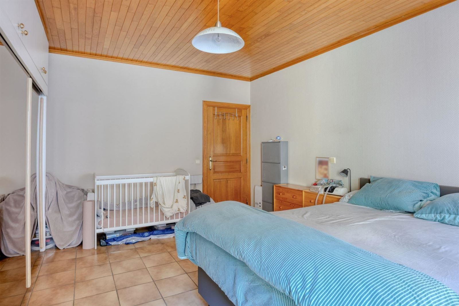 FOTO’S 24 : Bedrijfsgebouw te 1770 LIEDEKERKE (België) - Prijs &euro;&nbsp;795.000