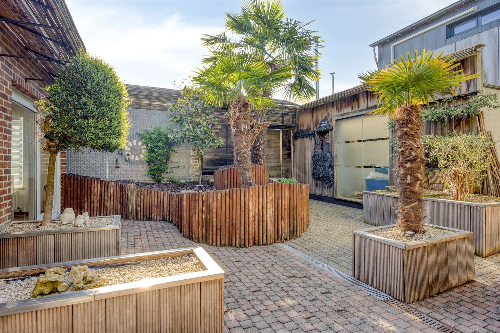 PHOTOS 29 : Immeuble industriel à 1770 LIEDEKERKE (Belgique) - Prix 795.000 &euro;