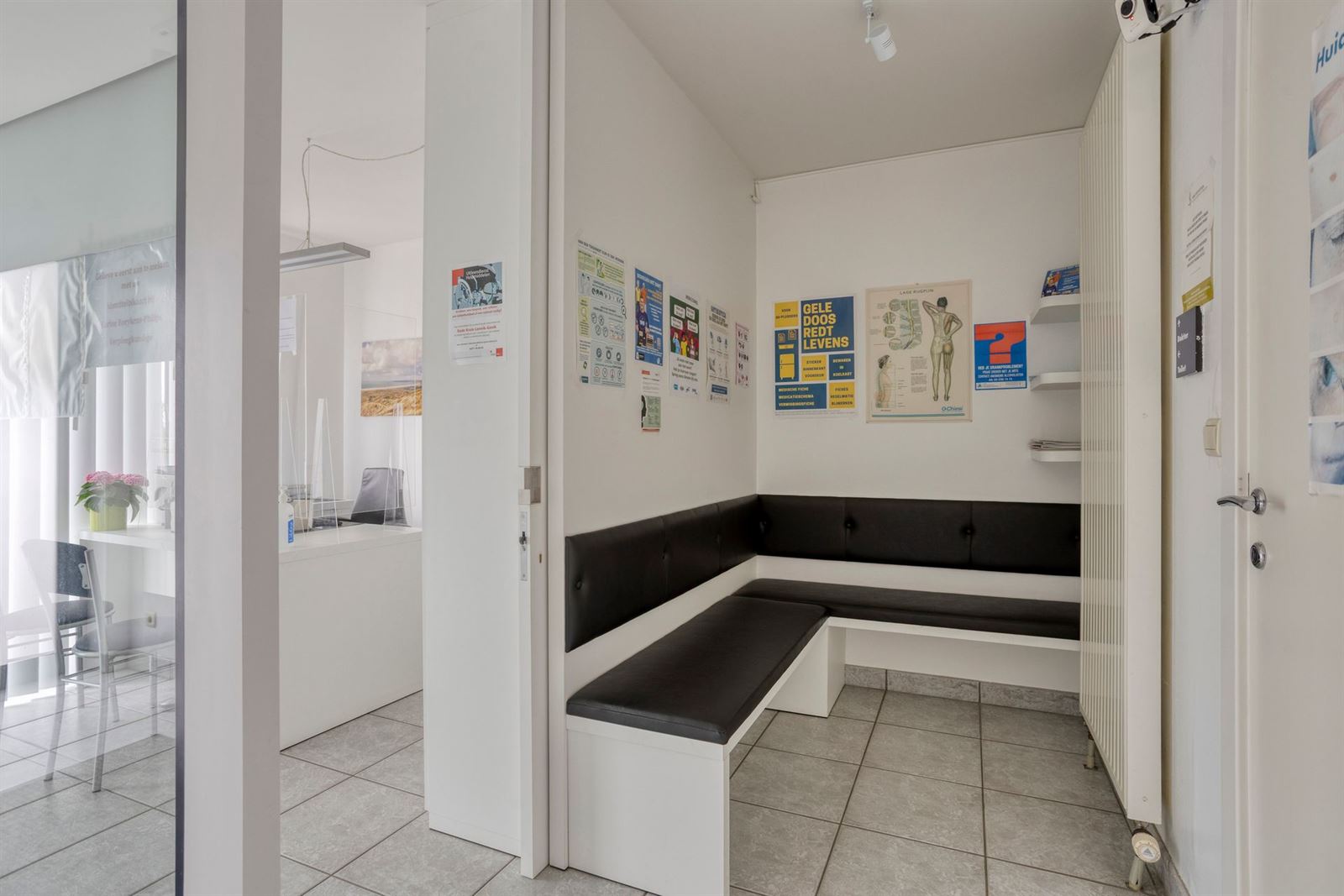 FOTO’S 8 : Kantoor met woning te 1755 PAJOTTEGEM (België) - Prijs &euro;&nbsp;779.000