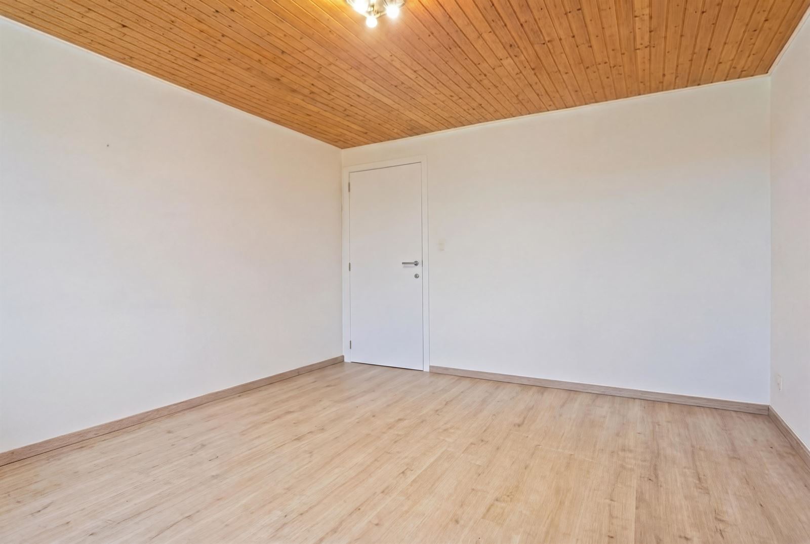 FOTO’S 18 : Woning te 1673 BEERT (België) - Prijs &euro;&nbsp;249.000