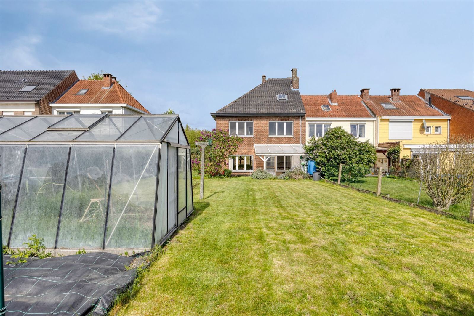 FOTO’S 30 : Woning te 1600 SINT-PIETERS-LEEUW (België) - Prijs &euro;&nbsp;425.000