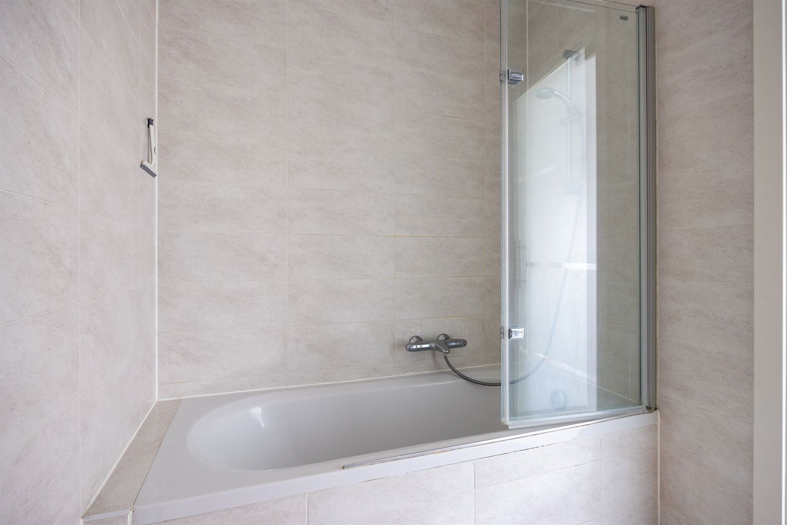 FOTO’S 21 : Woning te 1501 HALLE (België) - Prijs &euro;&nbsp;1.550