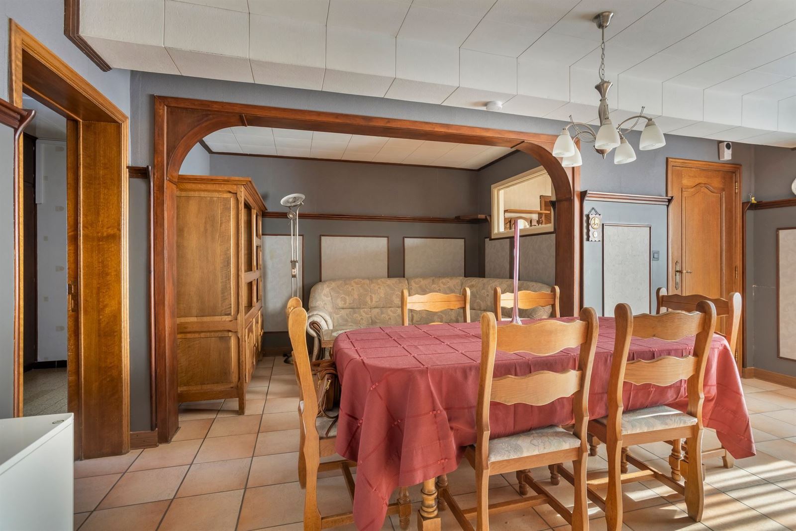 FOTO’S 3 : Kantoor met woning te 1755 OETINGEN (België) - Prijs &euro;&nbsp;469.000