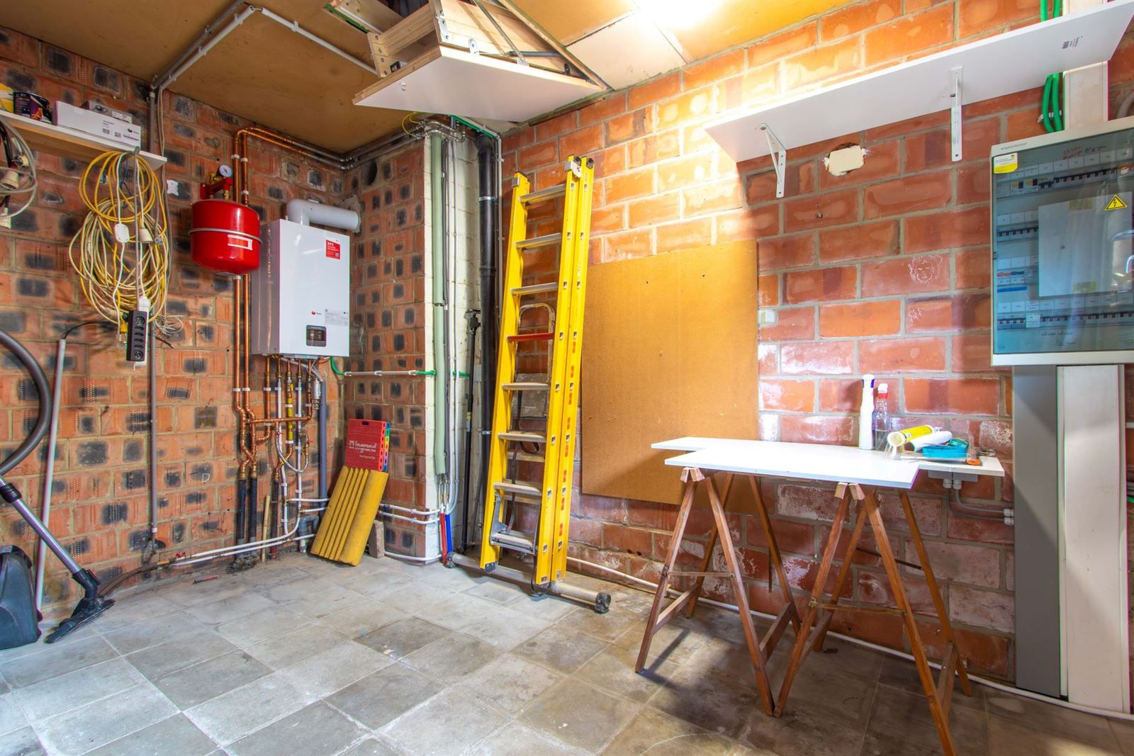 FOTO’S 30 : Villa te 1653 DWORP (België) - Prijs &euro;&nbsp;2.100