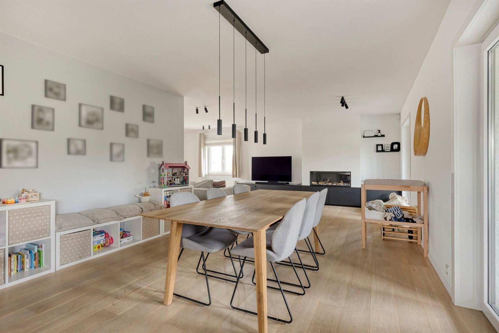 FOTO’S 9 : Woning te 1600 SINT-PIETERS-LEEUW (België) - Prijs &euro;&nbsp;560.000