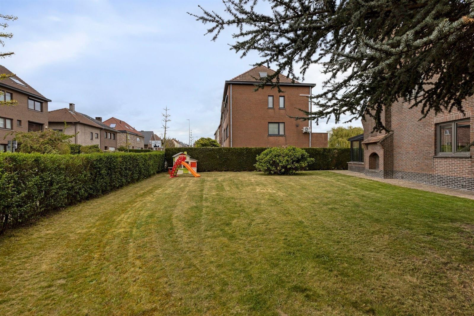 FOTO’S 23 : Woning te 1600 SINT-PIETERS-LEEUW (België) - Prijs &euro;&nbsp;560.000