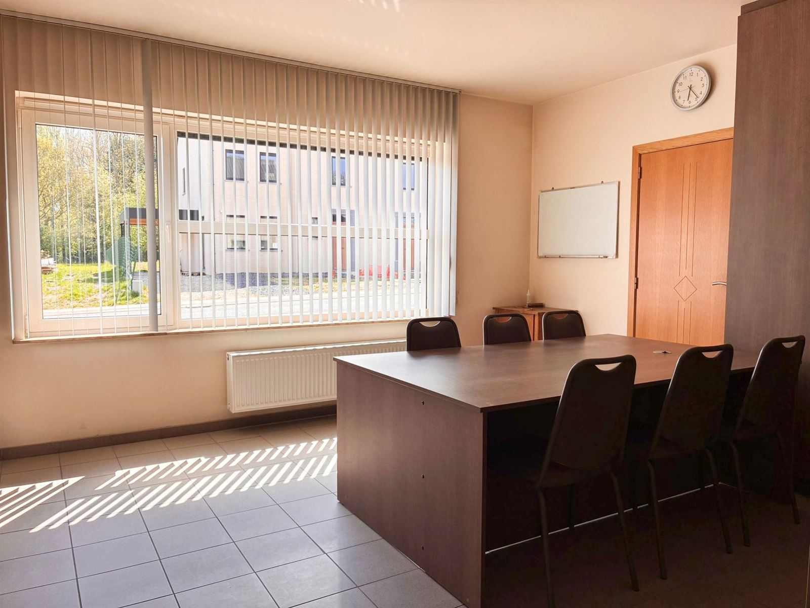 PHOTOS 11 : Entrepôt avec bureaux à 1755 PAJOTTEGEM (Belgique) - Prix 950 &euro;