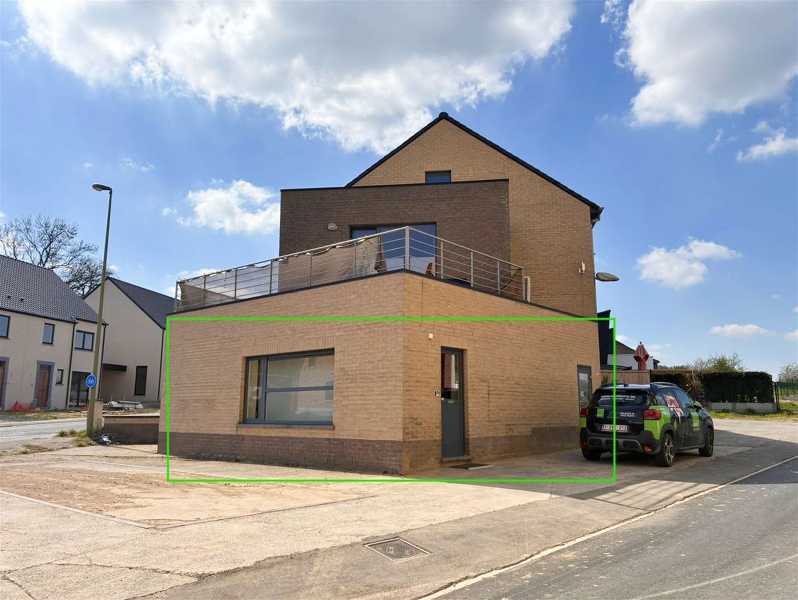 PHOTOS 1 : Entrepôt avec bureaux à 1755 PAJOTTEGEM (Belgique) - Prix 950 &euro;