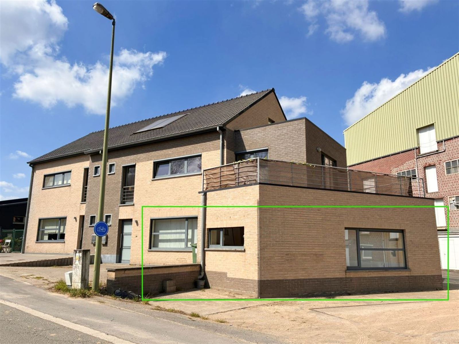 PHOTOS 14 : Entrepôt avec bureaux à 1755 PAJOTTEGEM (Belgique) - Prix 950 &euro;