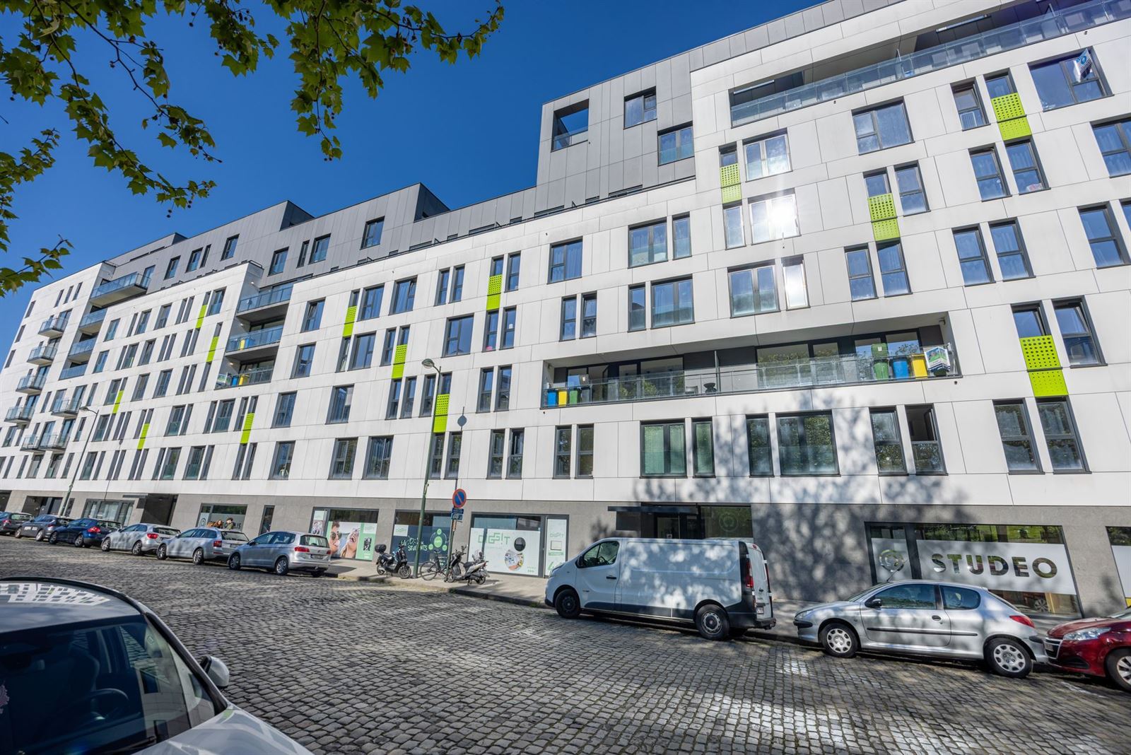 FOTO’S 18 : Gewone studio te 1000 BRUSSEL (België) - Prijs &euro;&nbsp;136.000