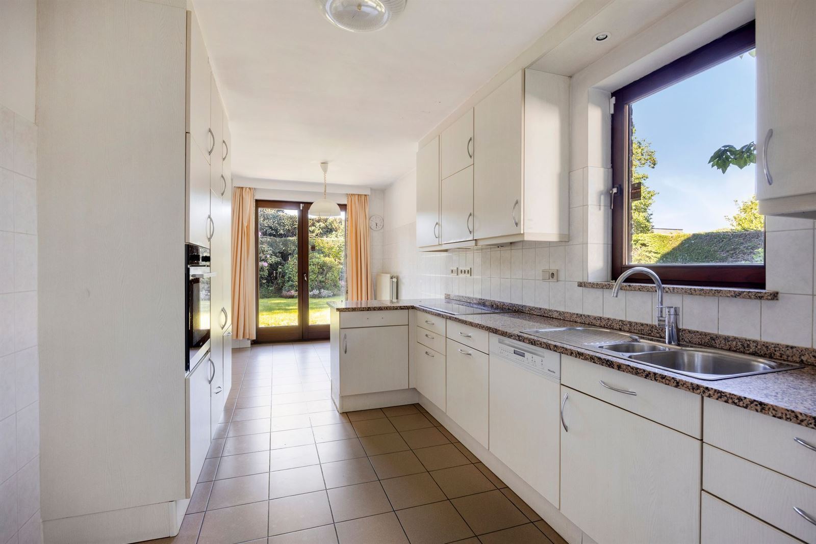 PHOTOS 14 : Maison à 1650 BEERSEL (Belgique) - Prix 745.000 &euro;