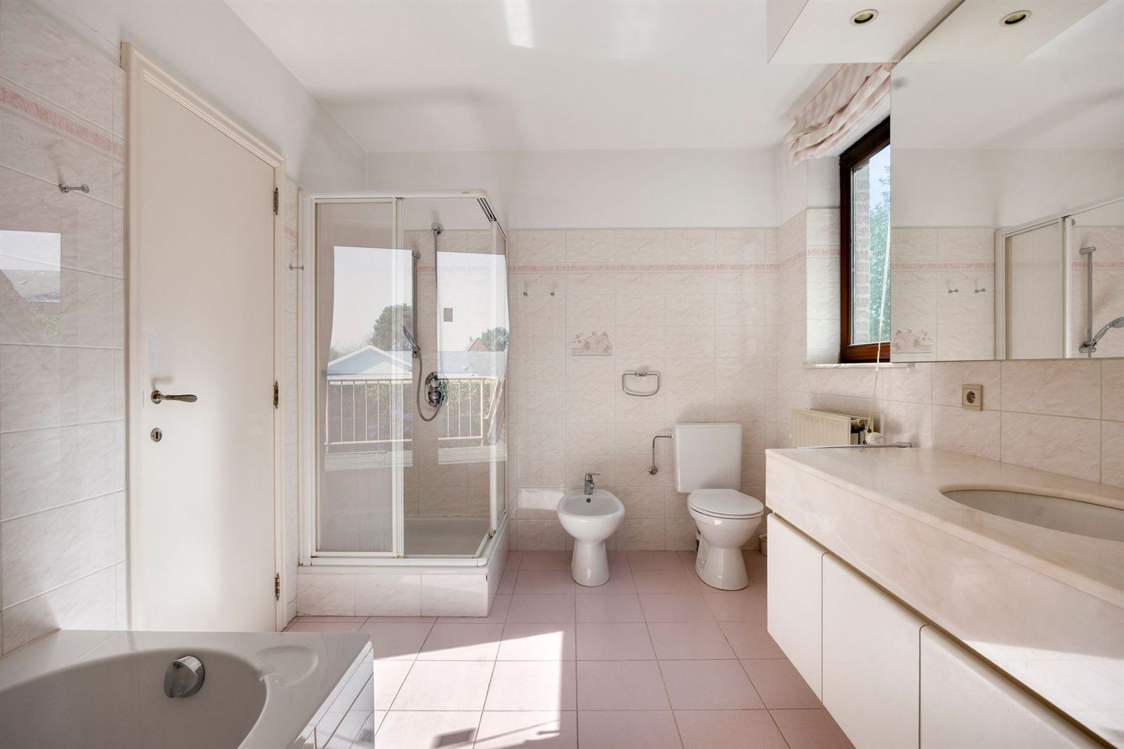 PHOTOS 25 : Maison à 1650 BEERSEL (Belgique) - Prix 745.000 &euro;