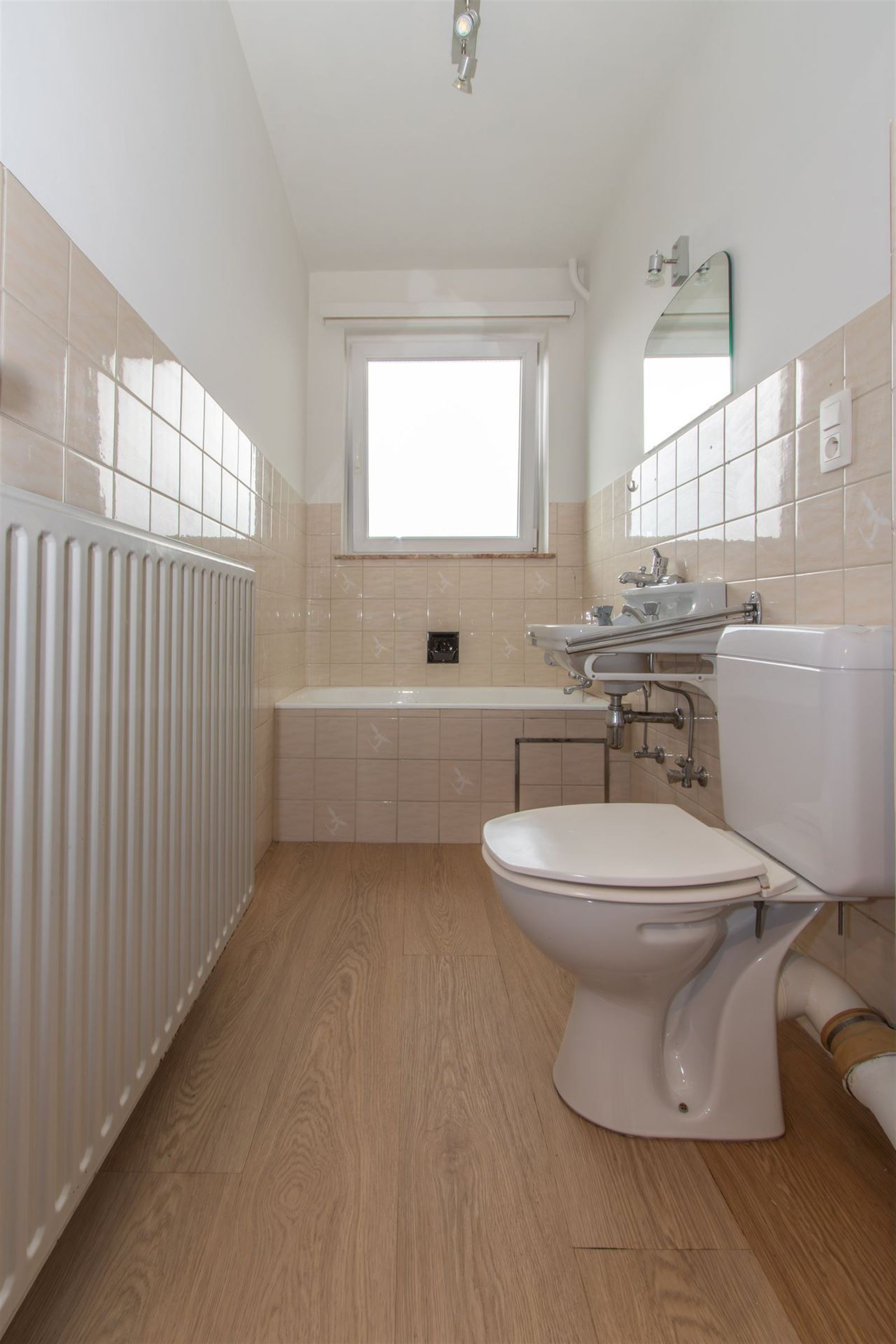 PHOTOS 12 : Appartement à 1650 BEERSEL (Belgique) - Prix 950 &euro;