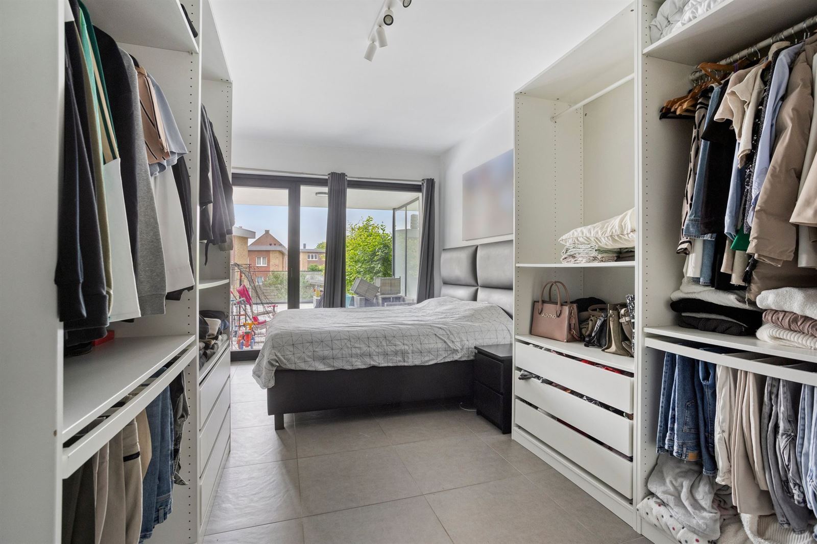 PHOTOS 13 : Appartement à 1755 PAJOTTEGEM (Belgique) - Prix 474.000 &euro;