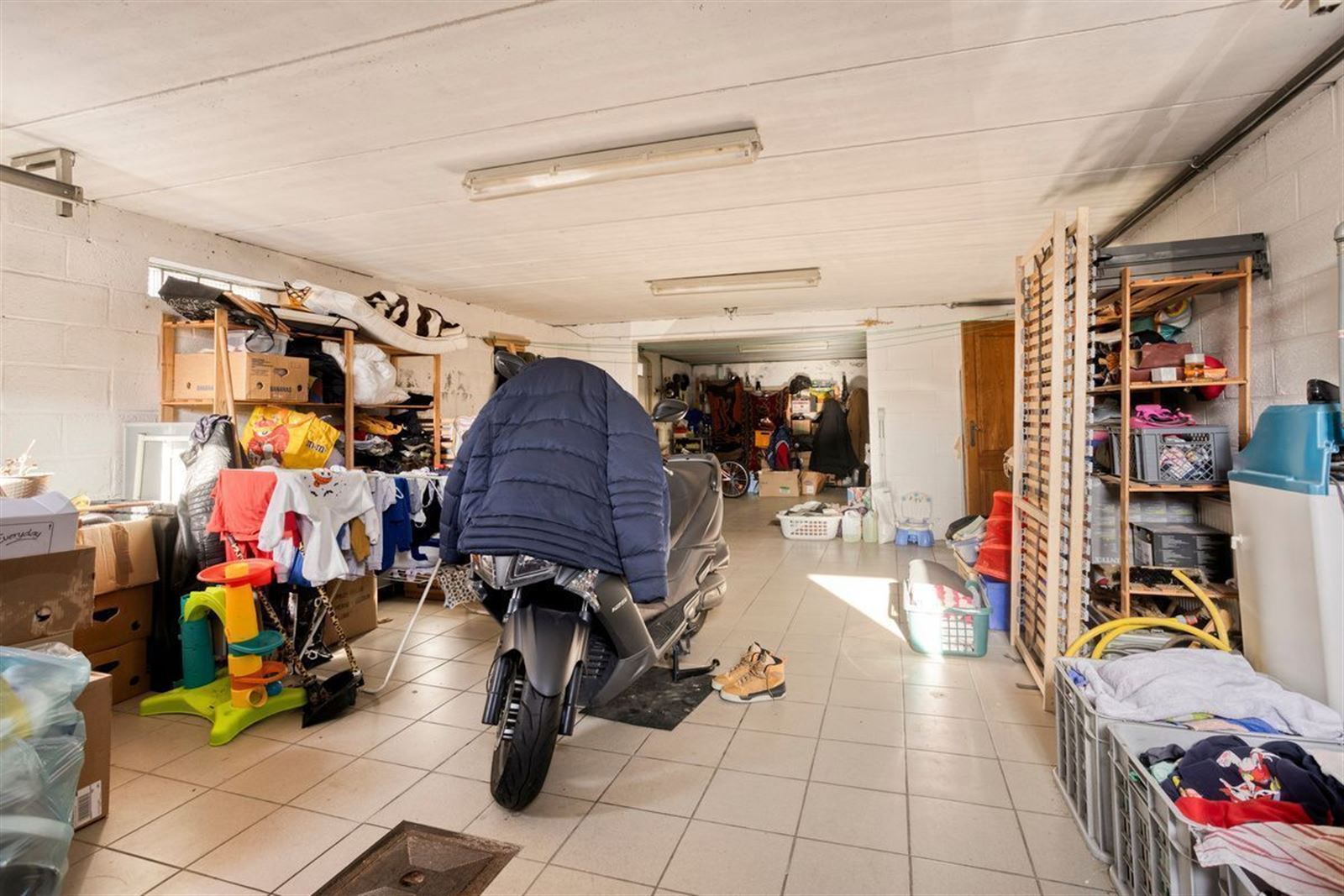 FOTO’S 23 : Woning te 1600 SINT-PIETERS-LEEUW (België) - Prijs &euro;&nbsp;469.000