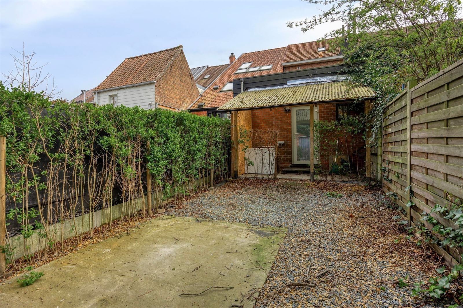 FOTO’S 15 : Bedrijfsgebouw te 9400 NINOVE (België) - Prijs &euro;&nbsp;89.000