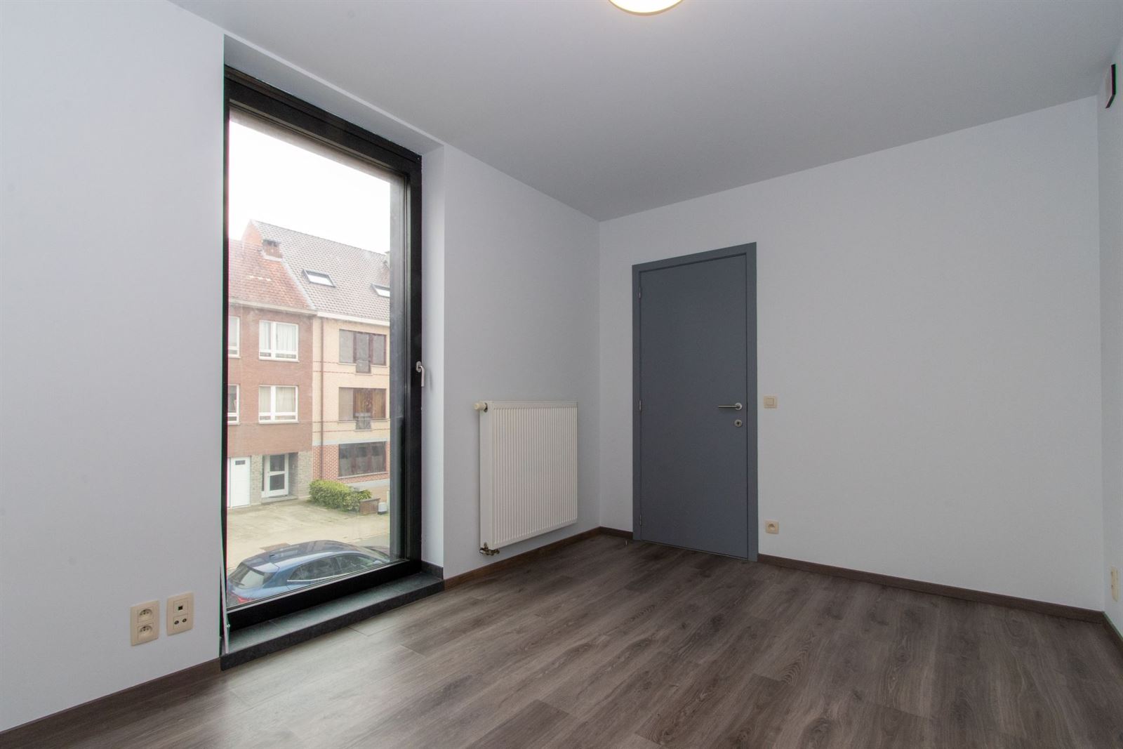 FOTO’S 9 : Appartement te 1600 SINT-PIETERS-LEEUW (België) - Prijs &euro;&nbsp;1.100