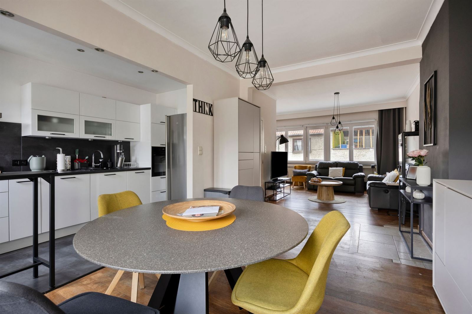 FOTO’S 8 : Woning te 1600 SINT-PIETERS-LEEUW (België) - Prijs &euro;&nbsp;390.000