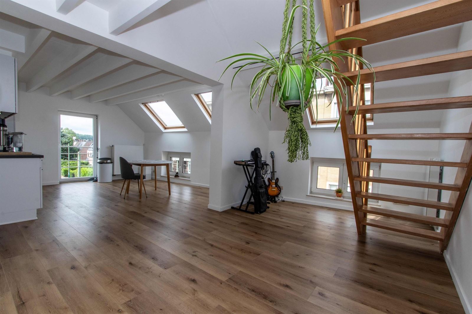 FOTO’S 14 : Duplex te 1180 UKKEL (België) - Prijs &euro;&nbsp;1.080