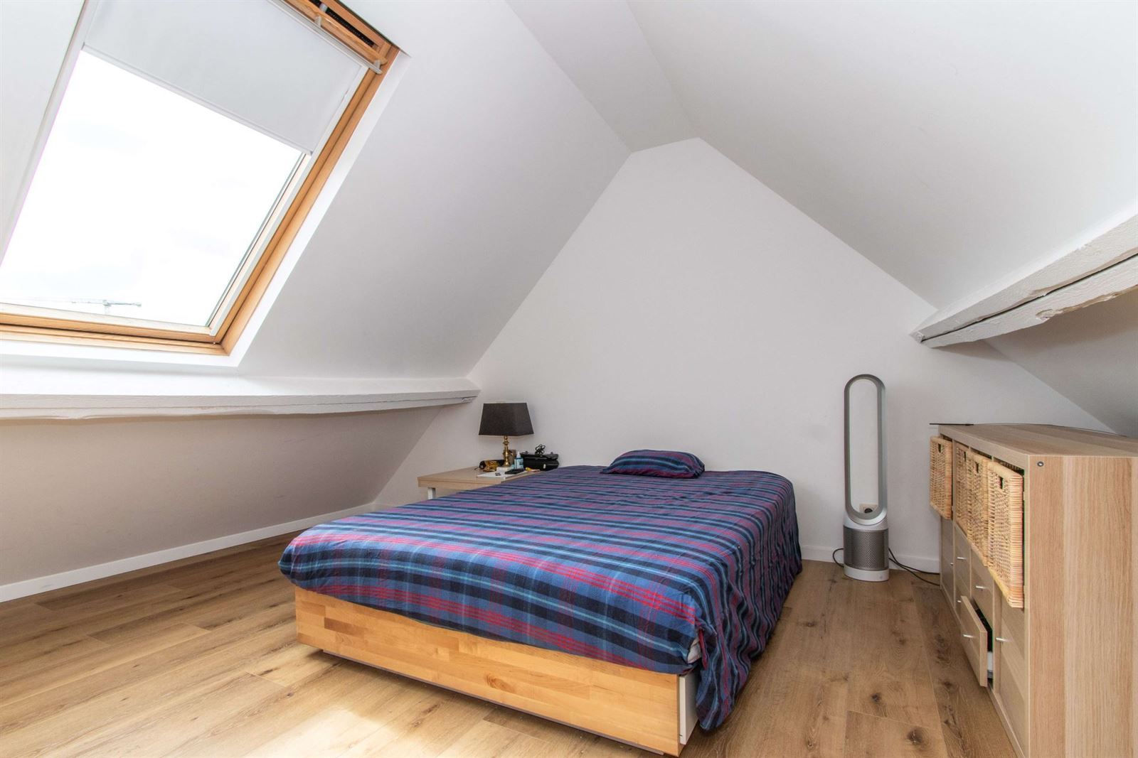 FOTO’S 18 : Duplex te 1180 UKKEL (België) - Prijs &euro;&nbsp;1.080