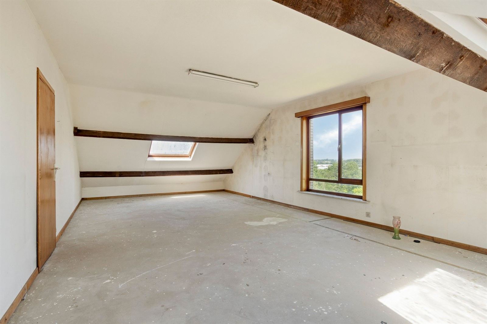 FOTO’S 24 : Woning te 1654 HUIZINGEN (België) - Prijs &euro;&nbsp;490.000