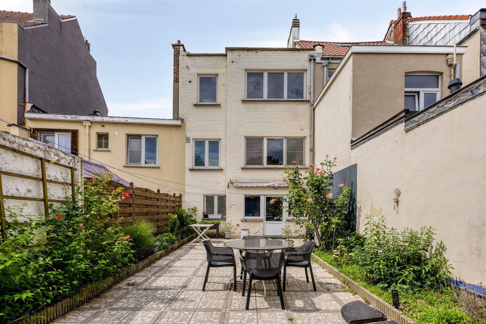 FOTO’S 22 : Woning te 1600 SINT-PIETERS-LEEUW (België) - Prijs &euro;&nbsp;390.000