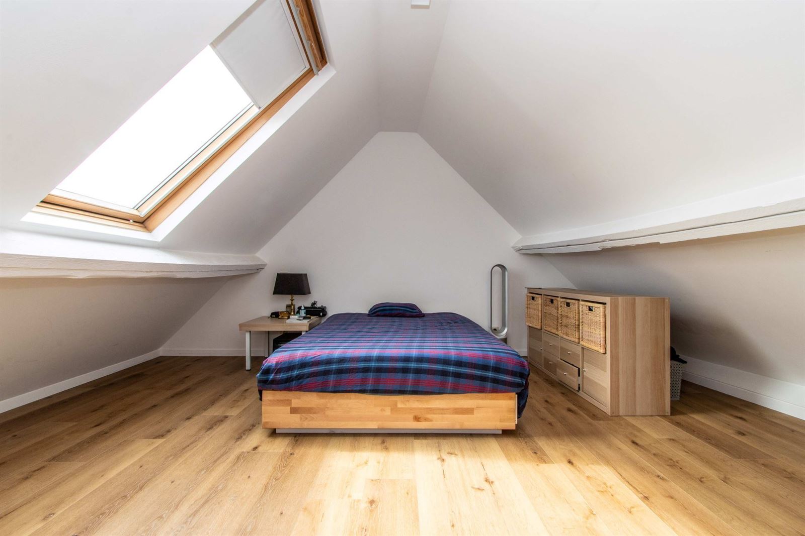 FOTO’S 17 : Duplex te 1180 UKKEL (België) - Prijs &euro;&nbsp;1.080