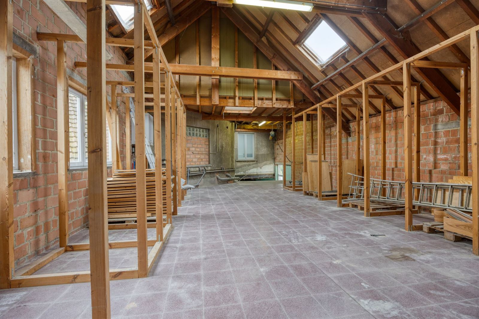 FOTO’S 24 : Woning te 1650 BEERSEL (België) - Prijs &euro;&nbsp;670.000