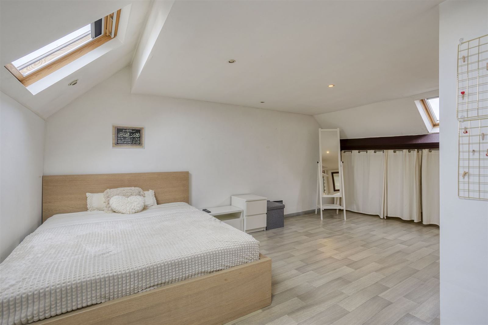 FOTO’S 14 : Woning te 1600 SINT-PIETERS-LEEUW (België) - Prijs &euro;&nbsp;320.000
