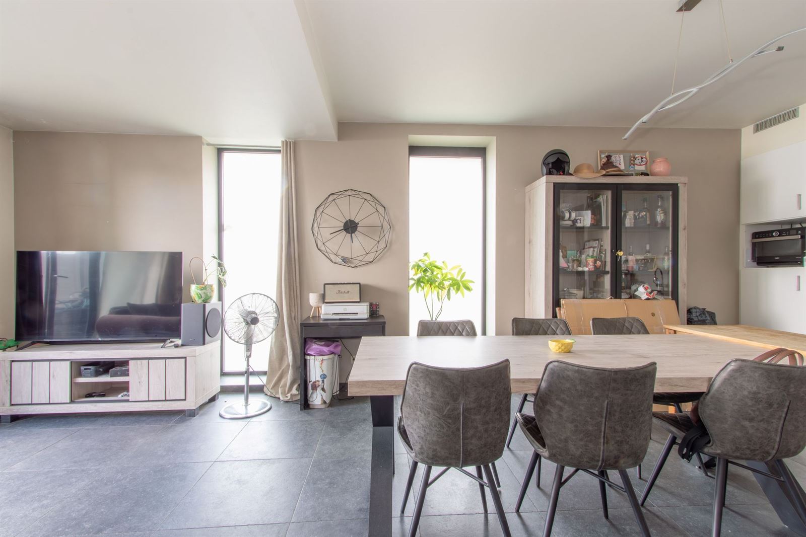 FOTO’S 6 : Appartement te 1600 SINT-PIETERS-LEEUW (België) - Prijs &euro;&nbsp;1.100