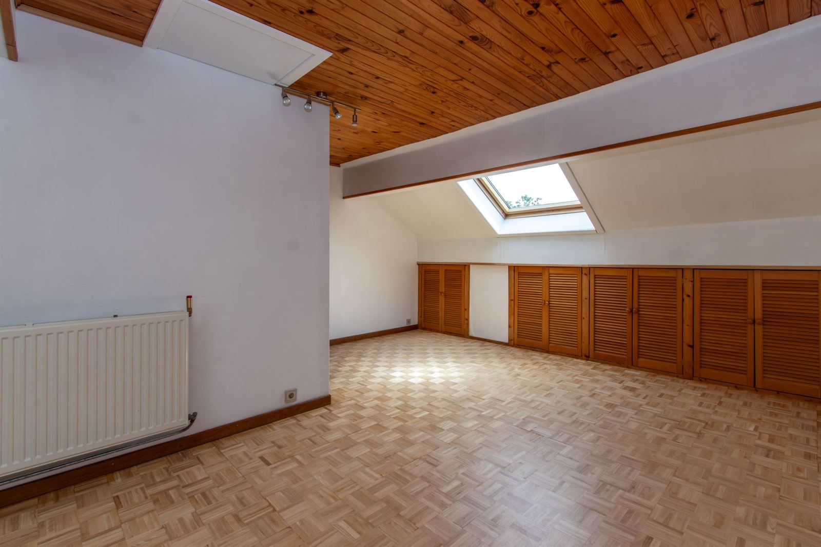 PHOTOS 3 : Maison à 1630 LINKEBEEK (Belgique) - Prix 1.700 &euro;