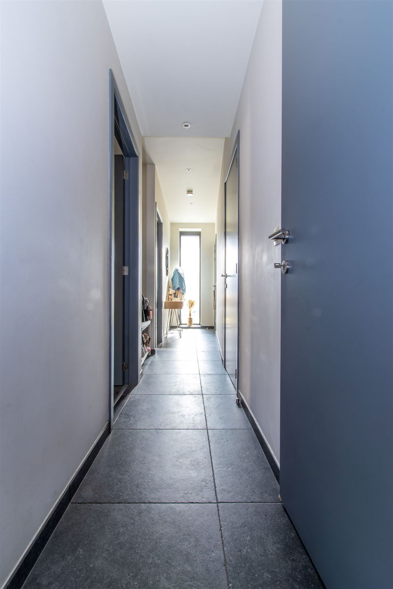FOTO’S 9 : Appartement te 1600 SINT-PIETERS-LEEUW (België) - Prijs &euro;&nbsp;1.100