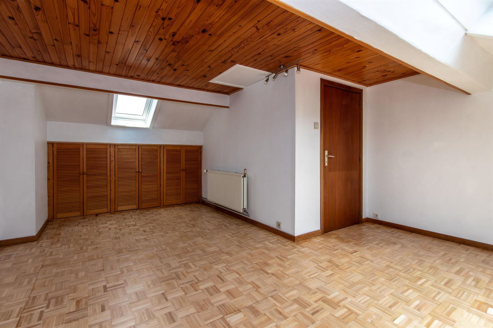 PHOTOS 4 : Maison à 1630 LINKEBEEK (Belgique) - Prix 1.700 &euro;