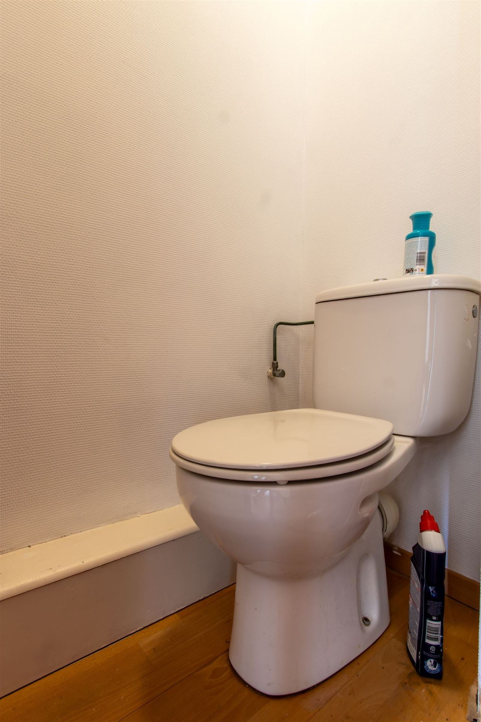 PHOTOS 10 : Maison à 1630 LINKEBEEK (Belgique) - Prix 1.700 &euro;