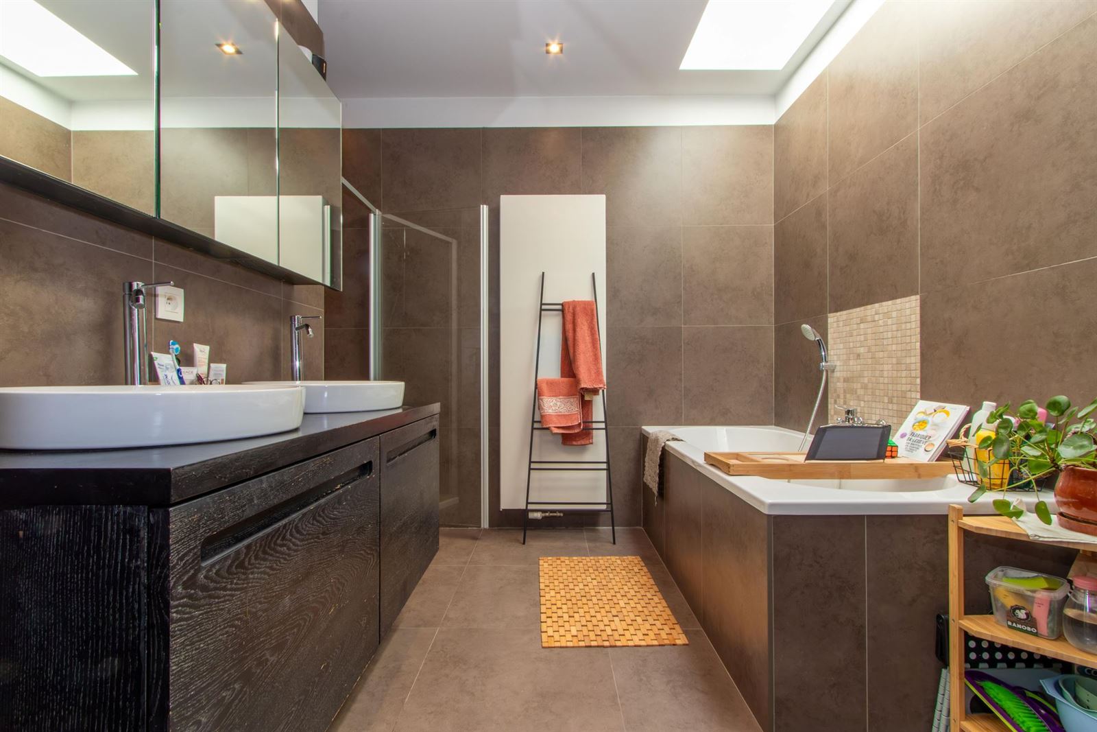 FOTO’S 11 : Woning te 1640 SINT-GENESIUS-RODE (België) - Prijs &euro;&nbsp;1.670