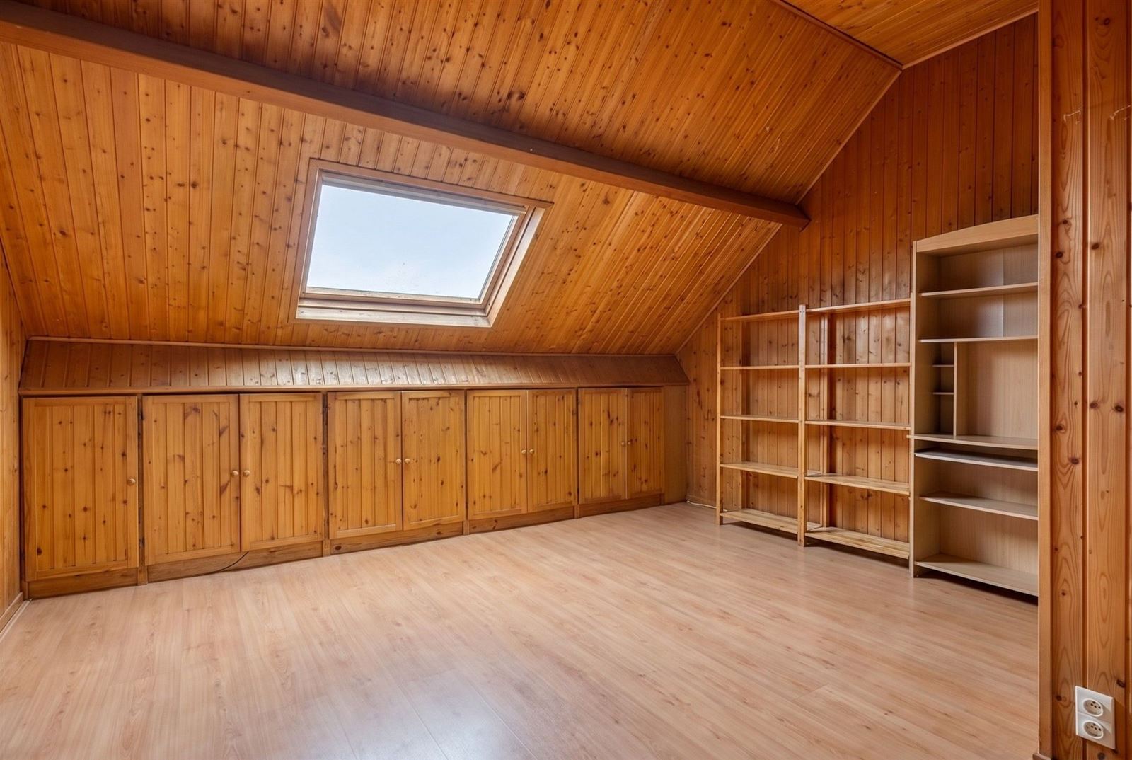 FOTO’S 21 : Woning te 1654 HUIZINGEN (België) - Prijs &euro;&nbsp;280.000