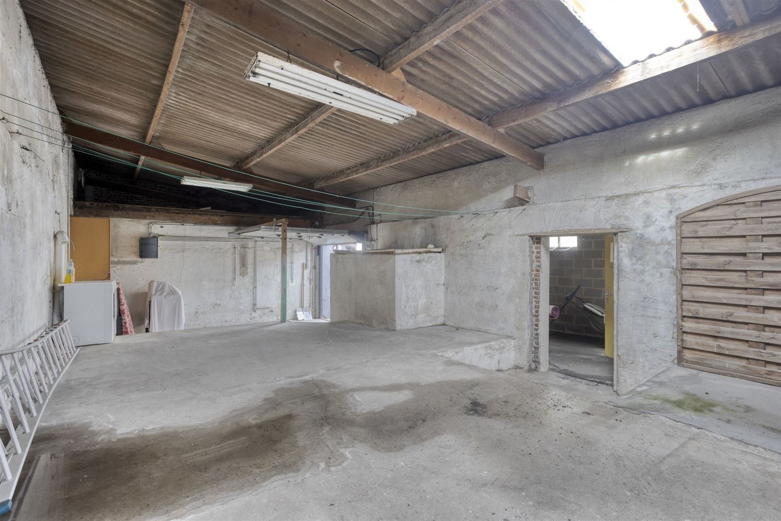 FOTO’S 17 : Woning te 1750 SINT-MARTENS-LENNIK (België) - Prijs &euro;&nbsp;1.200