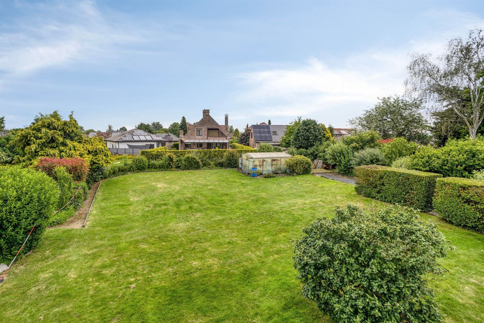 FOTO’S 4 : Bouwgrond te 1600 SINT-PIETERS-LEEUW (België) - Prijs &euro;&nbsp;325.000