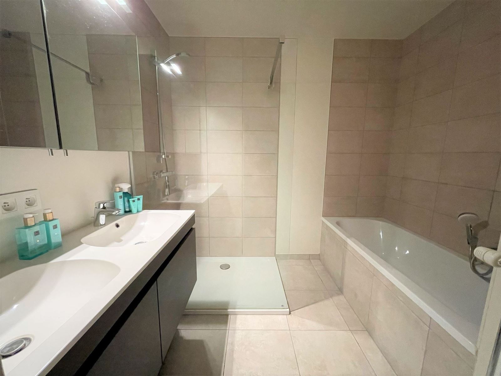 FOTO’S 8 : Appartement te 1500 HALLE (België) - Prijs &euro;&nbsp;1.100