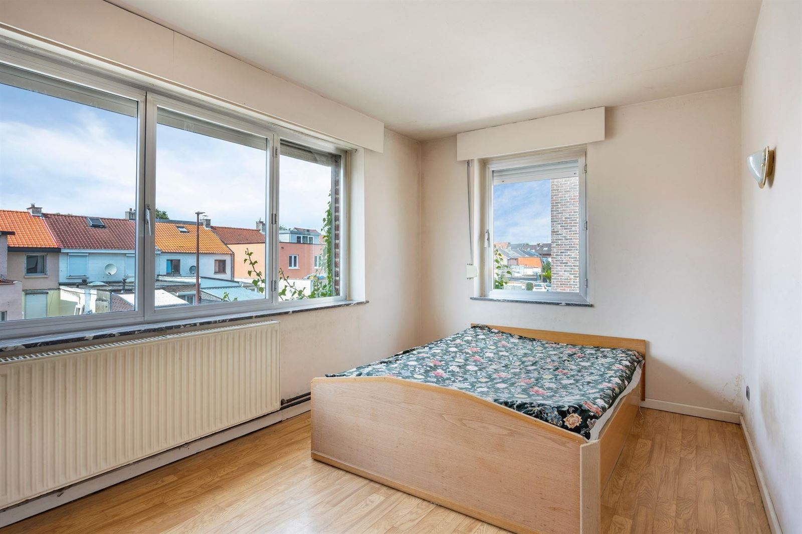 FOTO’S 24 : Woning te 1651 LOT (België) - Prijs &euro;&nbsp;330.000