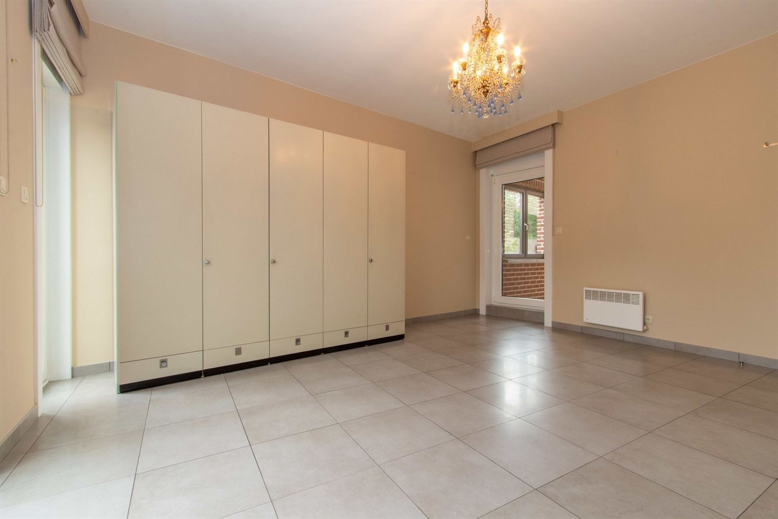 PHOTOS 18 : Appartement à 1600 SINT-PIETERS-LEEUW (Belgique) - Prix 1.300 &euro;