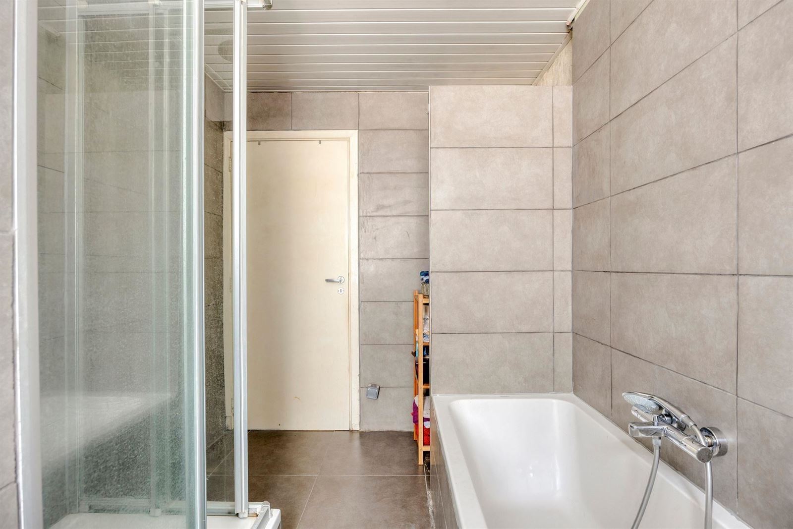 FOTO’S 23 : Woning te 1651 LOT (België) - Prijs &euro;&nbsp;330.000