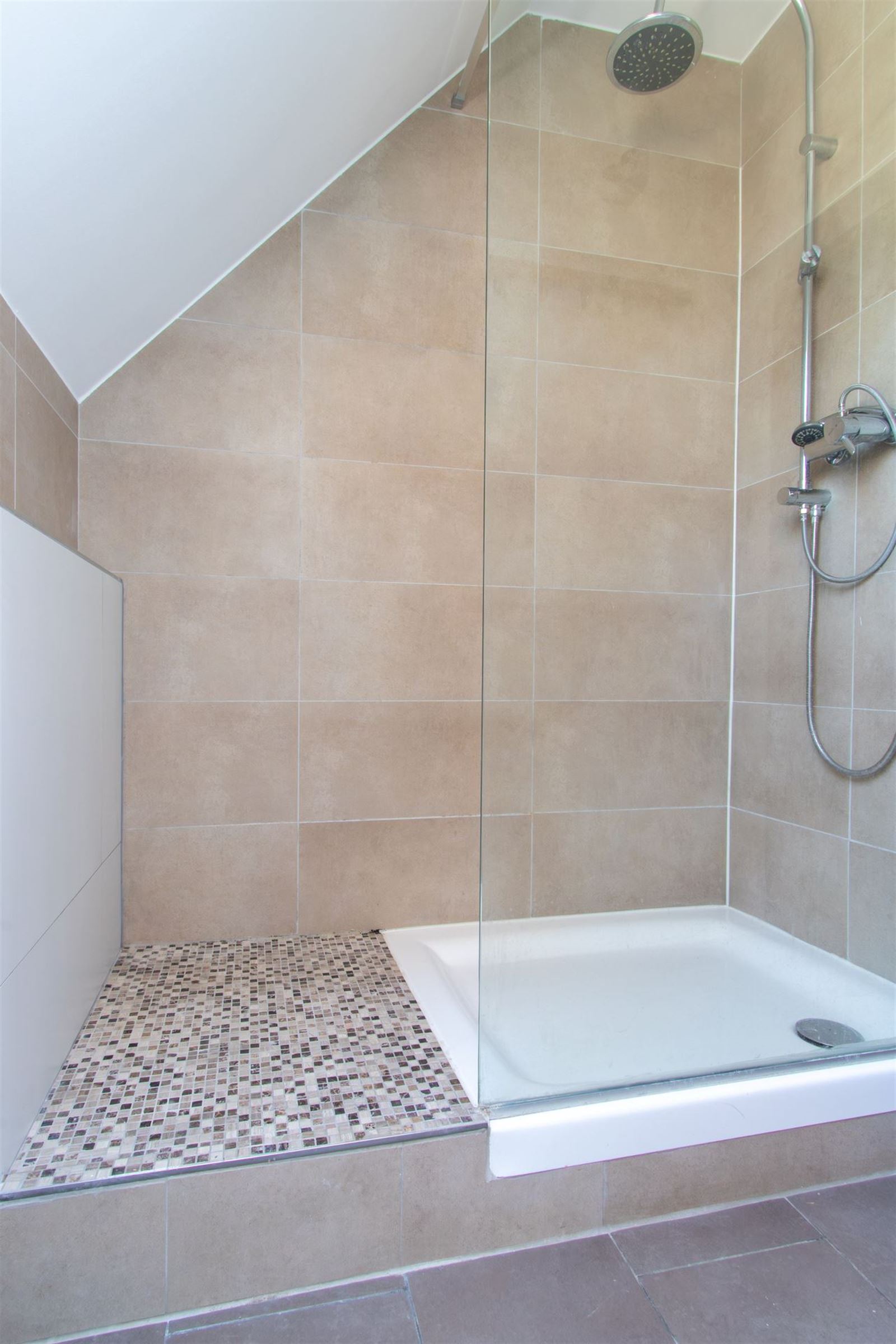 FOTO’S 25 : Woning te 1650 BEERSEL (België) - Prijs &euro;&nbsp;1.800