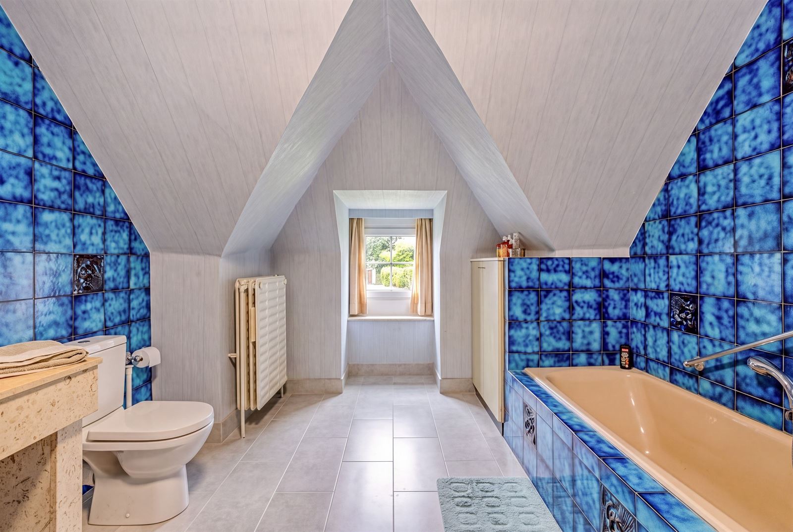 FOTO’S 18 : Villa te 1640 SINT-GENESIUS-RODE (België) - Prijs &euro;&nbsp;870.000
