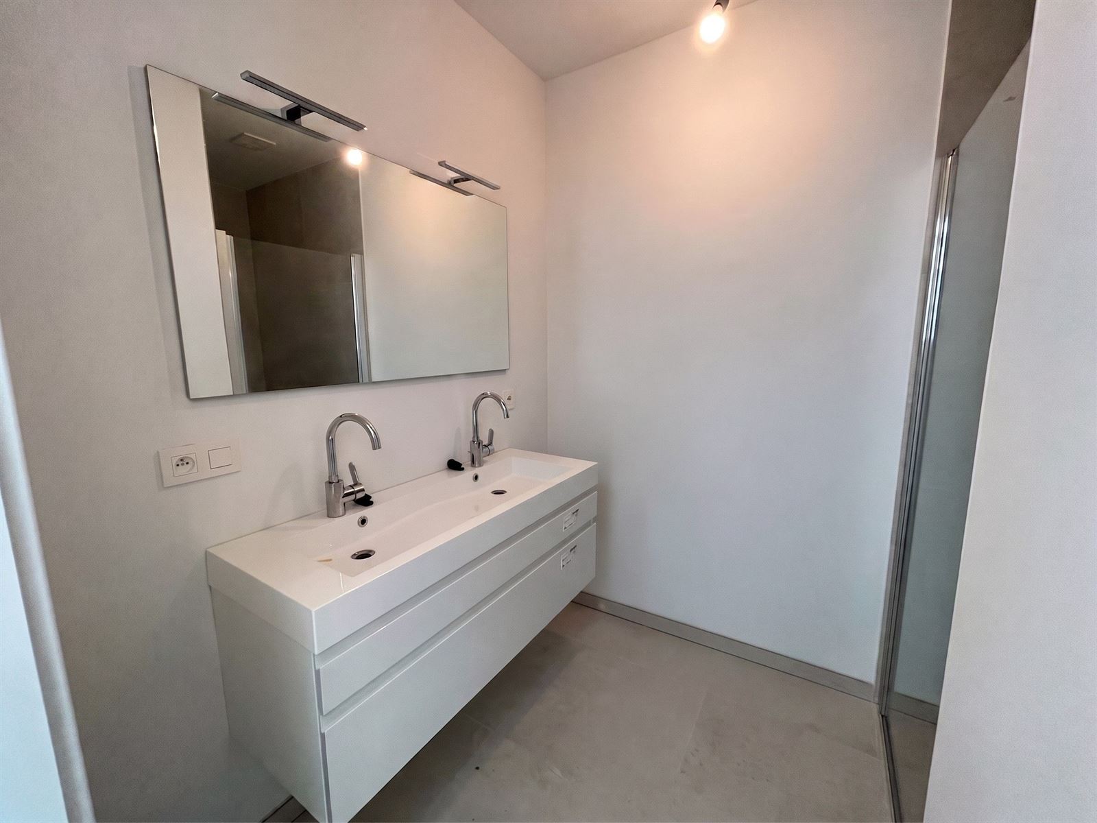 FOTO’S 6 : Appartement te 1750 SINT-MARTENS-LENNIK (België) - Prijs &euro;&nbsp;349.000