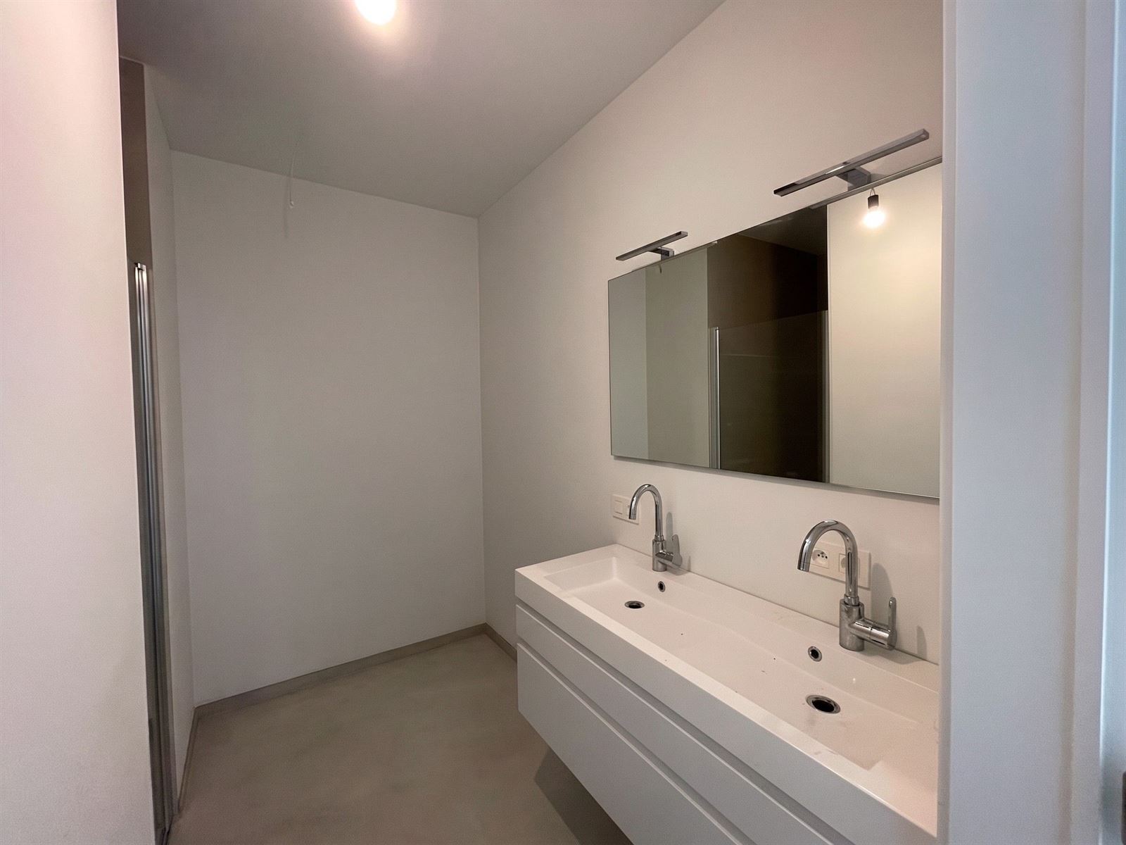 FOTO’S 3 : Appartement te 1750 SINT-MARTENS-LENNIK (België) - Prijs &euro;&nbsp;349.000