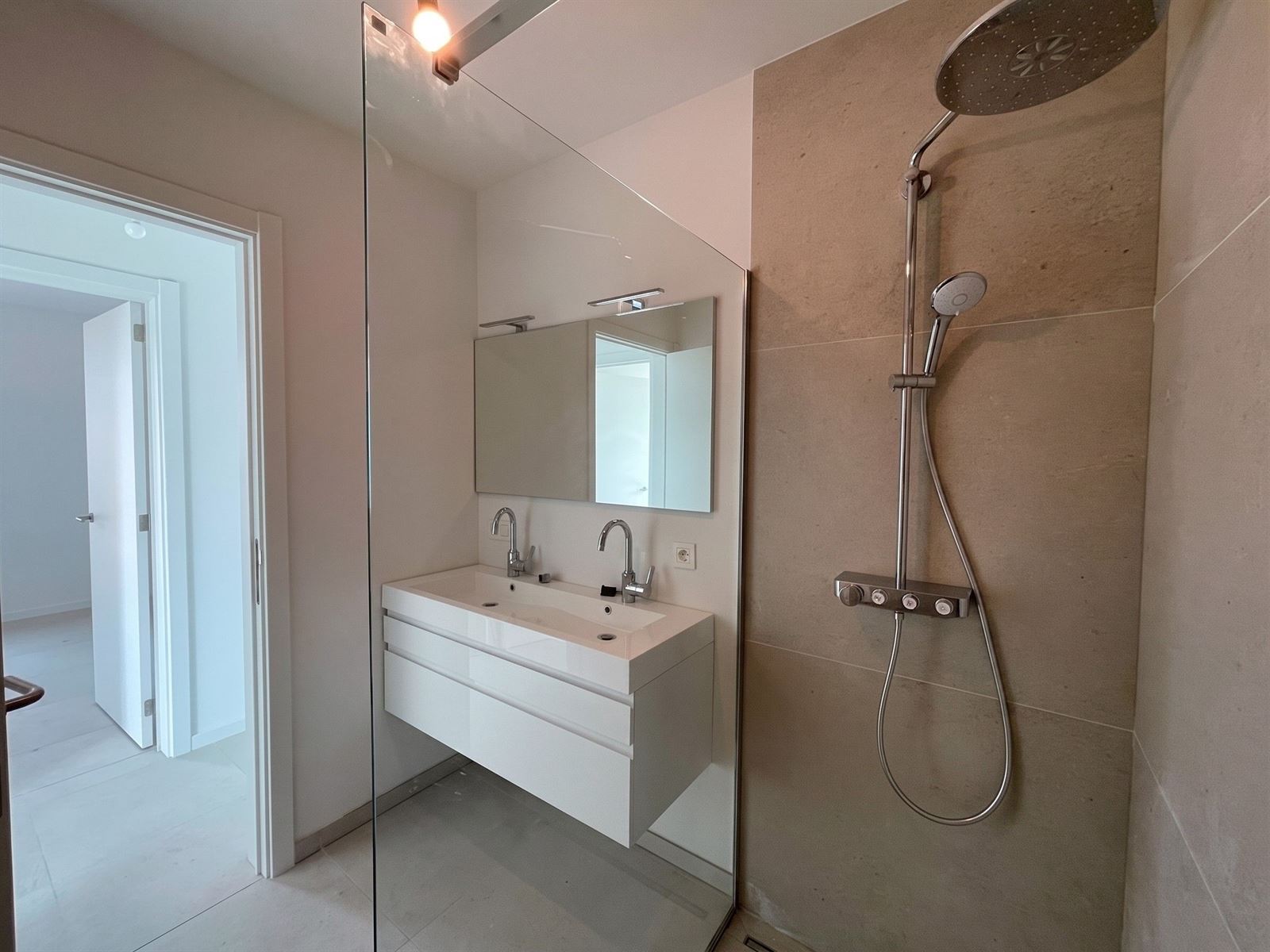 FOTO’S 4 : Appartement te 1750 SINT-MARTENS-LENNIK (België) - Prijs &euro;&nbsp;399.000