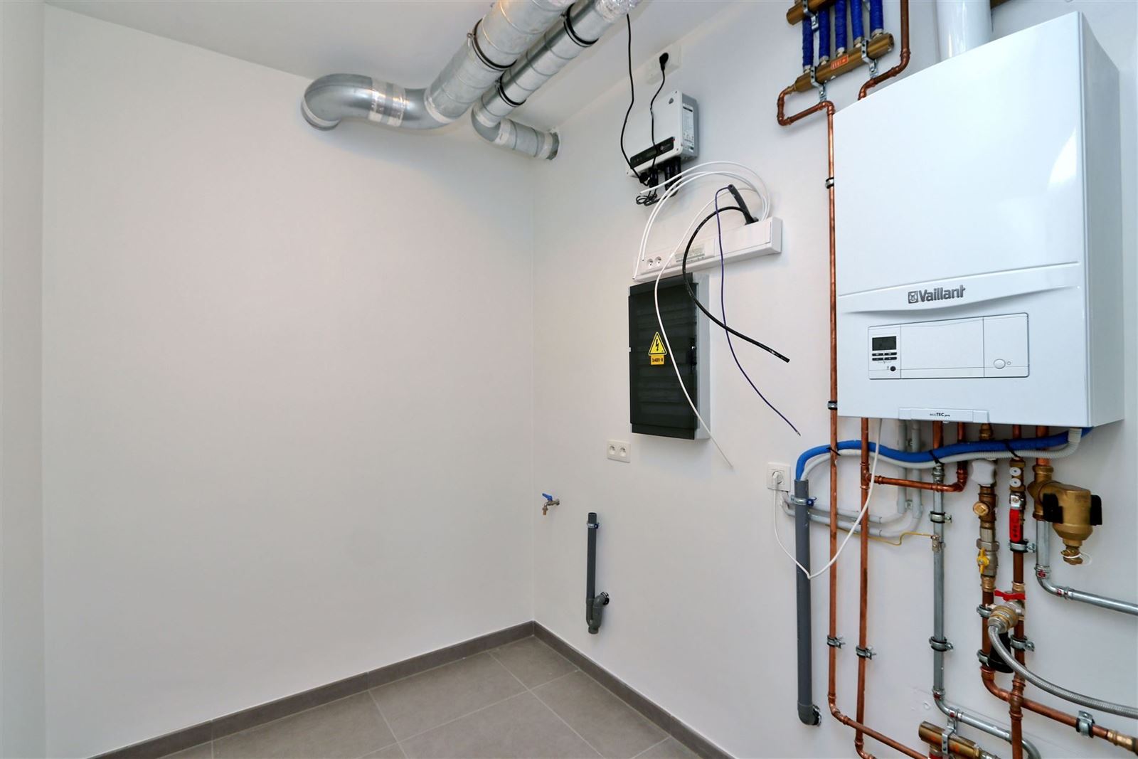 FOTO’S 8 : Appartement te 1755 LEERBEEK (België) - Prijs &euro;&nbsp;1.150